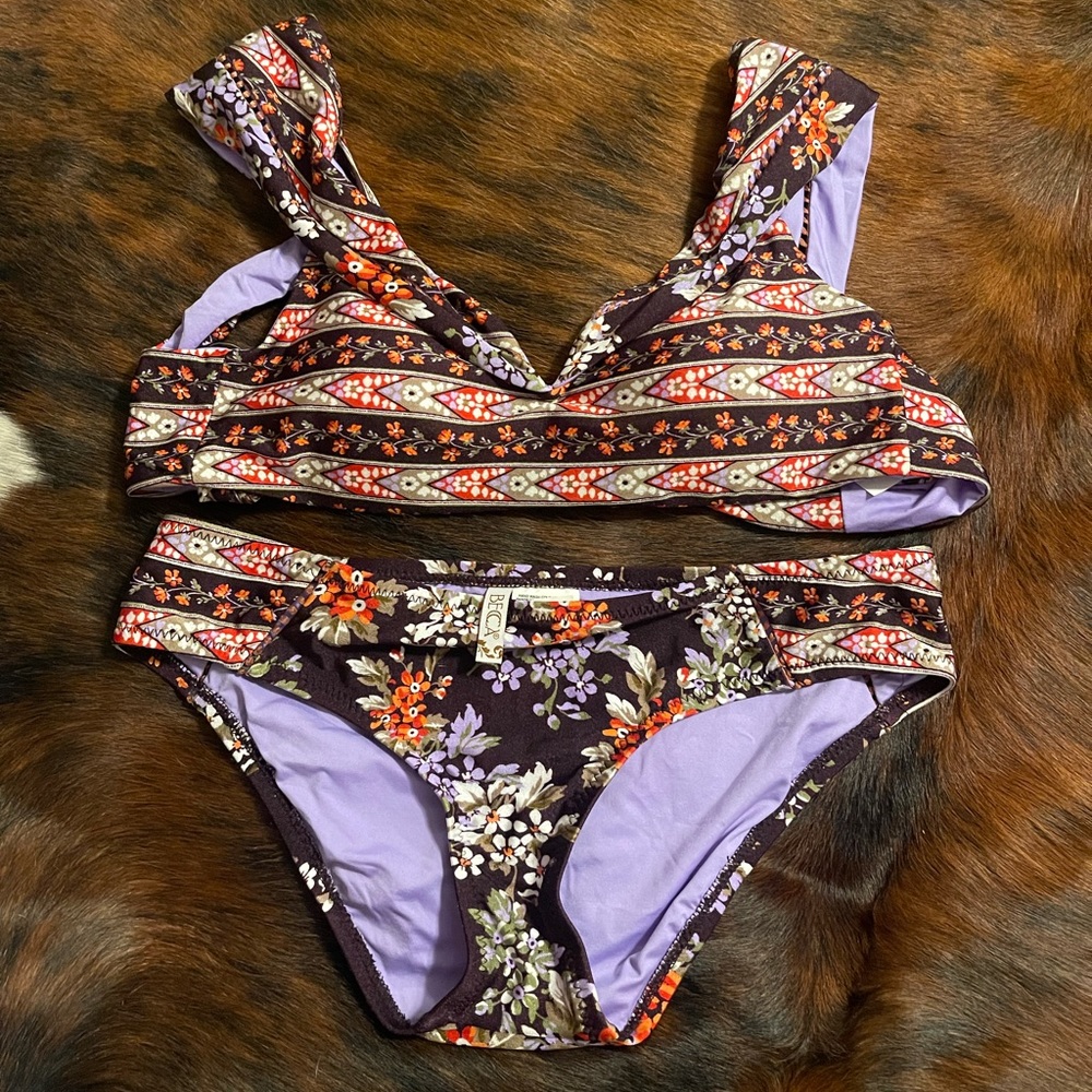 Becca NWOT Medium Bikini Set